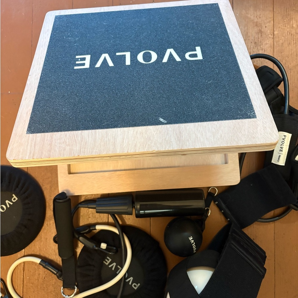 P.volve Fitness Equipment Set